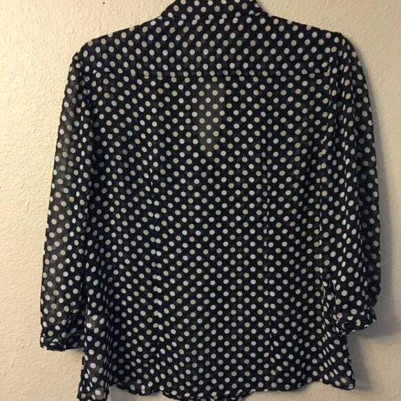 Christopher & Banks Navy Blue Sheer Polka Dot Top Women Petite Medium Pleated - Picture 3 of 8